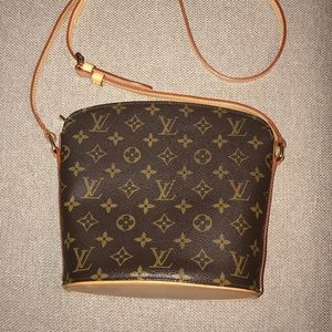 Authentic Louis Vuitton Monogram Drouot Cross Body
